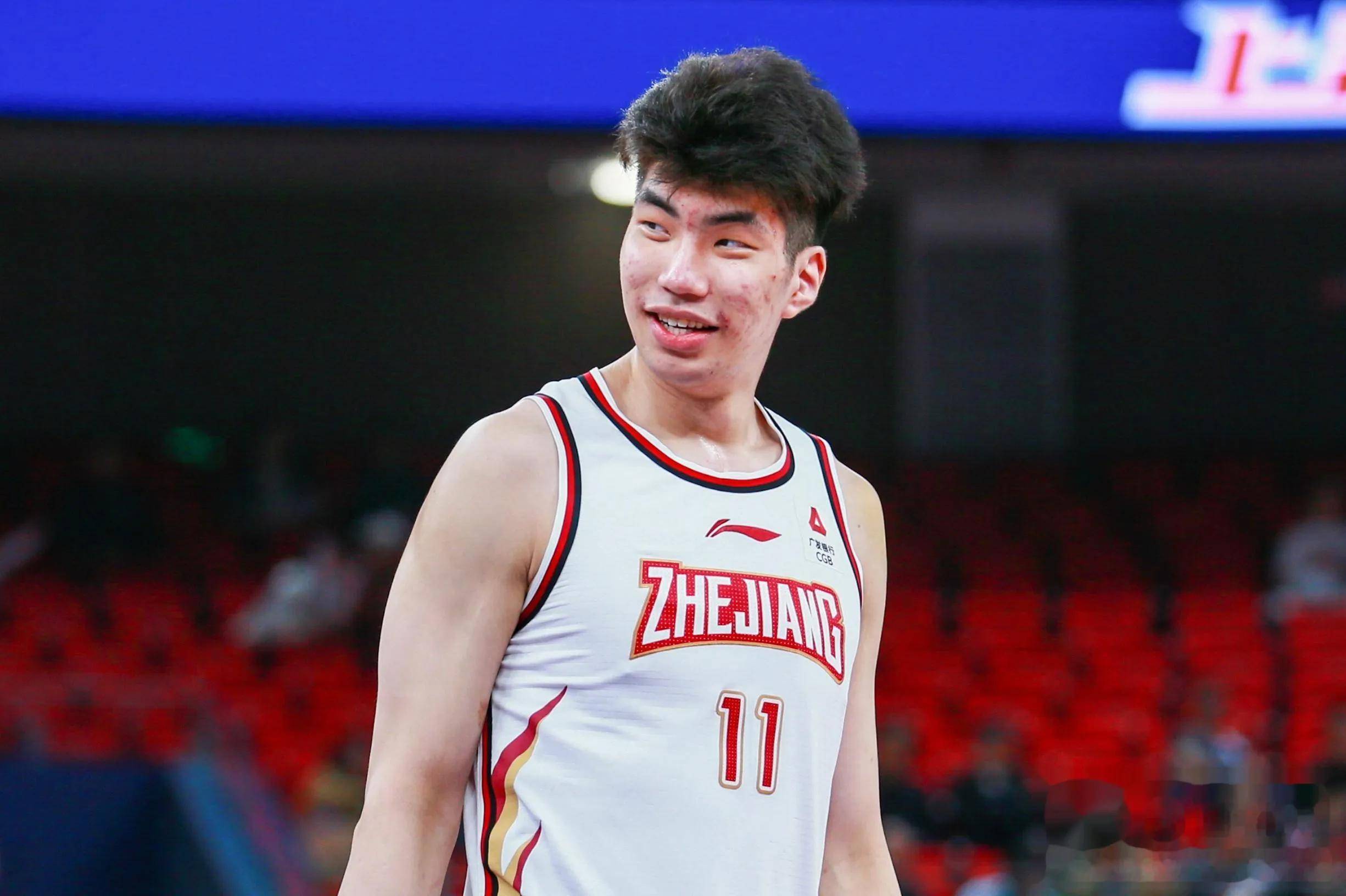 江苏男篮携手闯入cba前八搏击强敌是谁